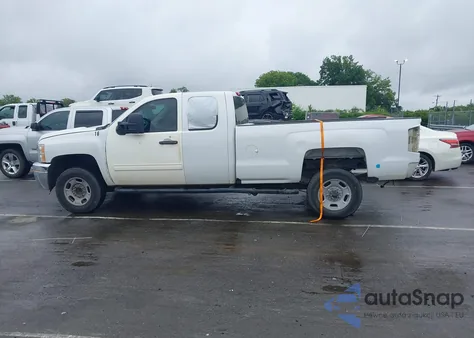 2013 Chevrolet Silverado 2500Hd Work Truck z USA, uszkodzony, nr VIN 1GC2CVC81DZ349183